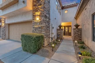 Photo #4: 6131253 Listing 