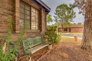 Photo #4: 6131281 Listing