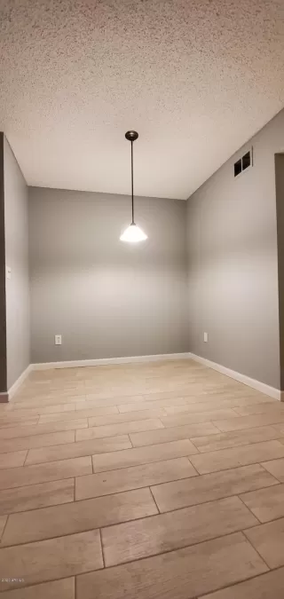 Photo #4: 6131346 Listing 