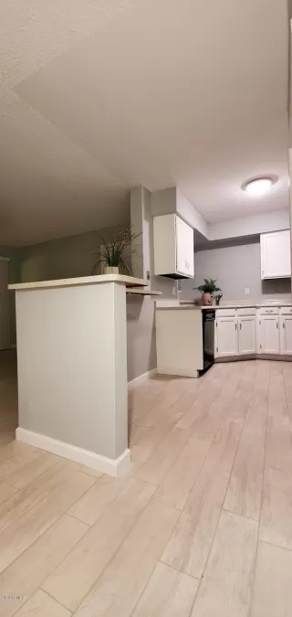 Photo #6: 6131346 Listing 