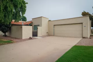 Photo #2: 6131416 Listing