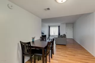 Photo #4: 6131533 Listing