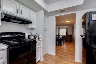 Photo #6: 6131533 Listing