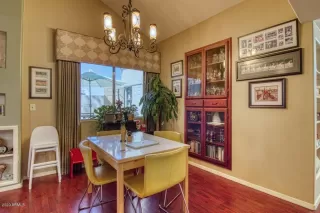 Photo #4: 6131657 Listing