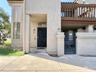 Photo #2: 6131844 Listing