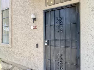 Photo #3: 6131844 Listing