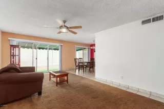 Photo #4: 6131977 Listing 