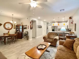 Photo #3: 6132214 Listing