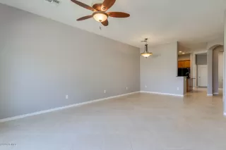 Photo #6: 6132237 Listing
