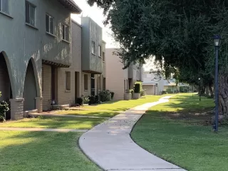 Photo #1: 6132329 Listing 