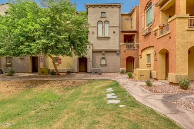 MLS: 6132404 Condo For Sale