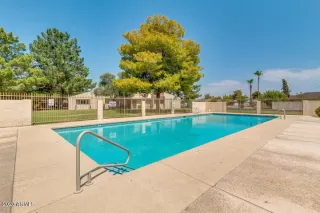 Photo #1: 6132405 Listing 