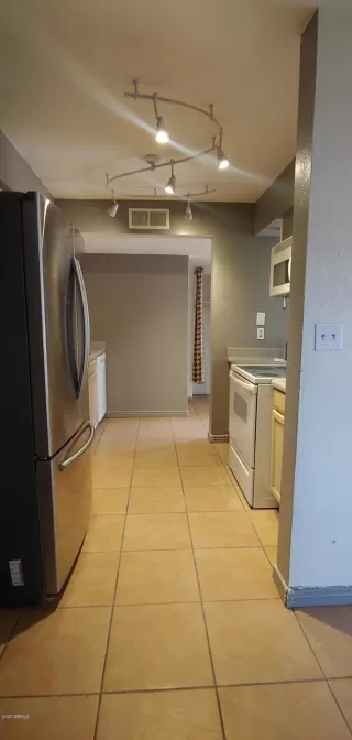 Photo #6: 6132447 Listing 