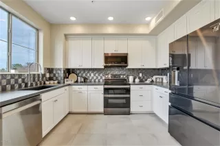 Photo #4: 6132581 Listing
