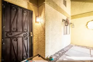 Photo #2: 6132597 Listing