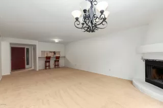 Photo #6: 6132597 Listing