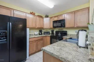 Photo #5: 6132738 Listing 