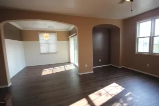 Photo #4: 6132812 Listing