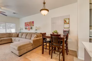 Photo #6: 6132820 Listing