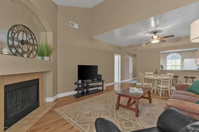 MLS: 6132893 Condo For Sale