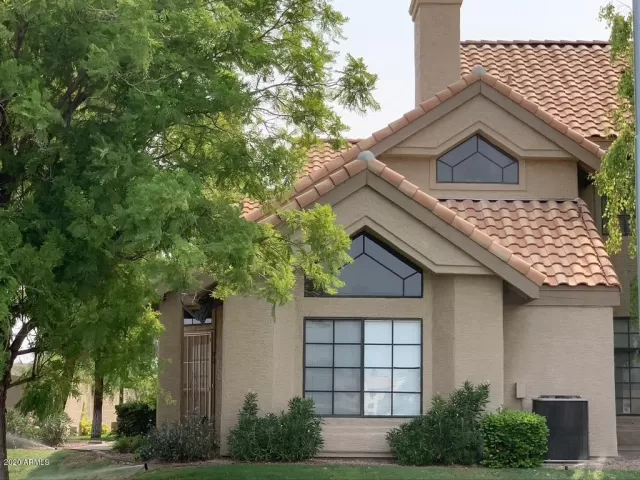 MLS: 6132913 Condo For Sale