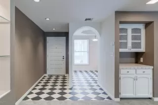 Photo #3: 6132983 Listing