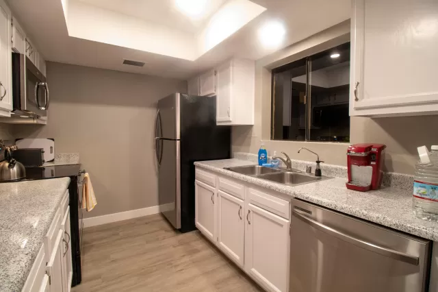 MLS: 6133261 Condo For Sale