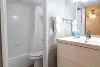 Photo #3: 6133261 Listing