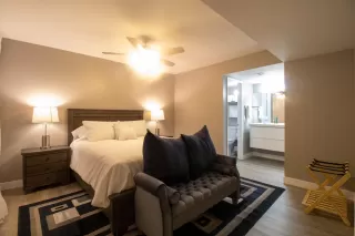 Photo #6: 6133261 Listing