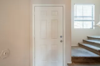 Photo #1: 6133269 Listing