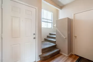 Photo #2: 6133269 Listing