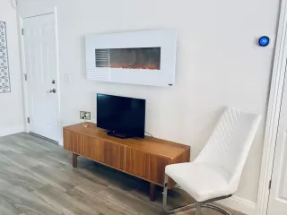 Photo #4: 6133413 Listing