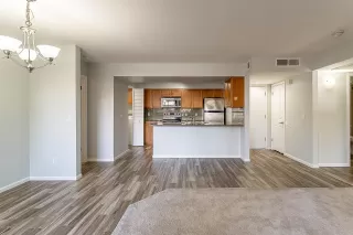 Photo #3: 6133545 Listing