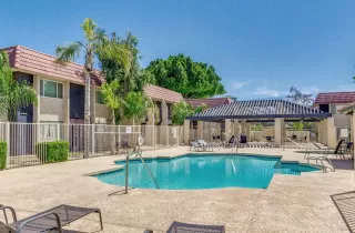 Photo #5: 6133720 Listing