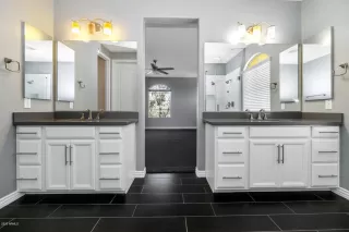 Photo #5: 6133810 Listing 