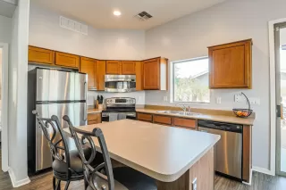 Photo #1: 6133817 Listing 