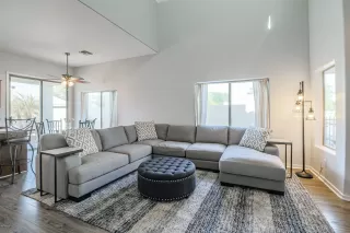 Photo #5: 6133817 Listing 