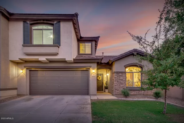 MLS: 6133861 Condo For Sale