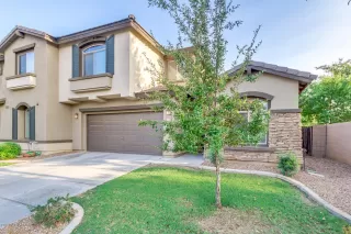 Photo #5: 6133861 Listing