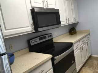 Photo #6: 6133940 Listing