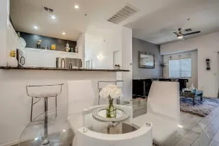 Photo #4: 6133944 Listing 