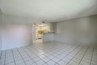 Photo #3: 6134244 Listing