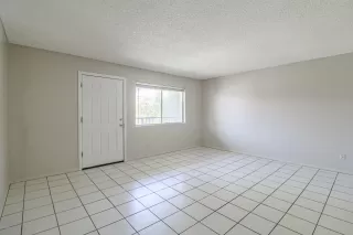 Photo #5: 6134244 Listing