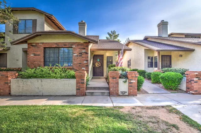 MLS: 6134327 Condo For Sale