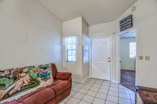 Photo #4: 6134327 Listing