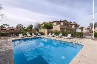 Photo #2: 6134622 Listing