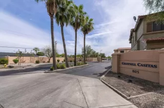 Photo #3: 6134622 Listing