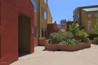 Photo #2: 6134957 Listing