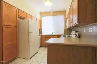 Photo #6: 6134957 Listing