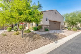 Photo #2: 6135096 Listing